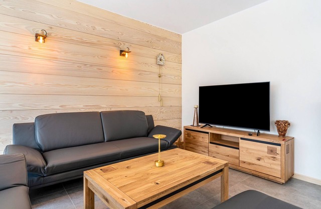 Apartamento vacacional 'Im Rosengarten 2' con vistas a la montaña, terraza privada y wifi