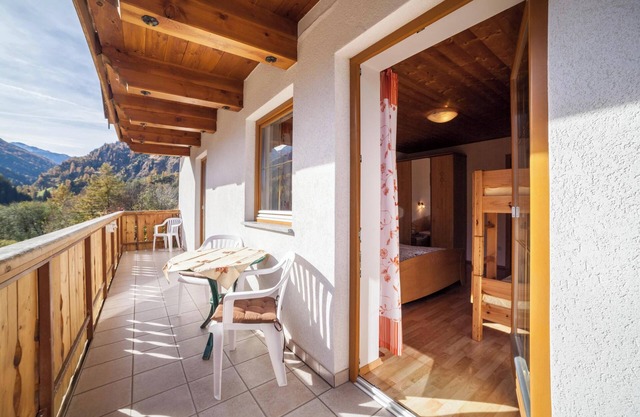 Apartamento vacacional "Egarthof Arnika" con vistas a la montaña, Wi-Fi, balcón y jardín