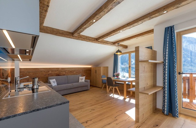 Apartamento 'Ausserharmerhof Himmelreich' con vistas a la montaña, jardín compartido y Wi-Fi