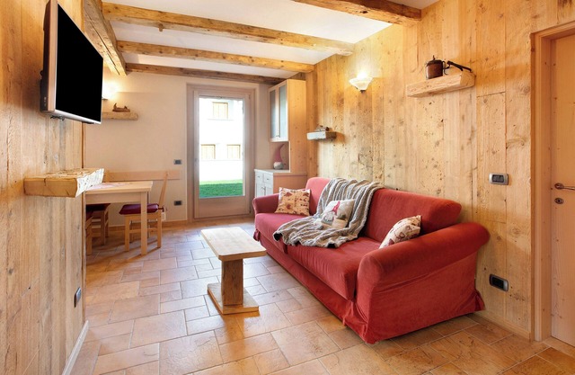 Apartamento vacacional "Casa Clus Bormio 1" con vistas a la montaña, jardín privado y Wi-Fi