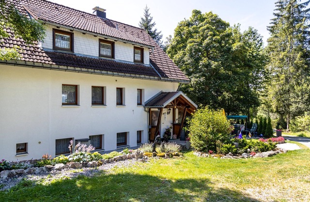 Apartamento 'Schwarzwaldglück' con vistas a la montaña, terraza y Wi-Fi