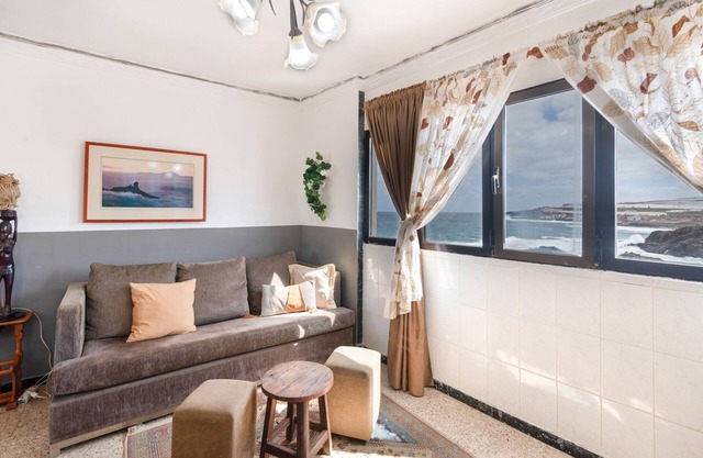 Apartamento de vacaciones 'Siempreviva' con piscina compartida y Wi-Fi
