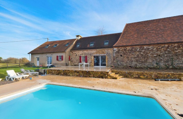 Casa de vacaciones 'De L'Egal' – Piscina privada, Wi-Fi, aire acondicionado y encanto del Périgord