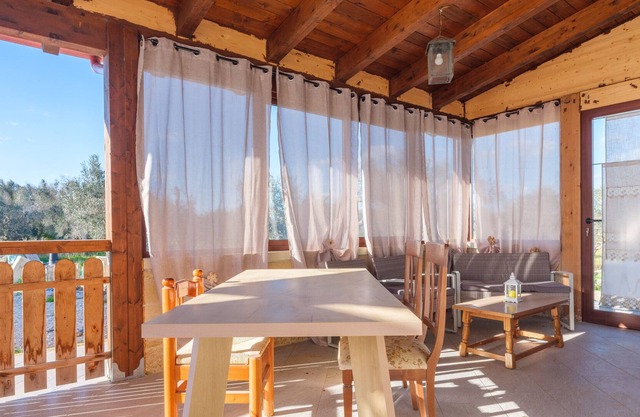 Casa de vacaciones 'Angolo Della Natura' con terraza privada, Wi-Fi y aire acondicionado