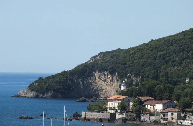 Casa de vacaciones Baia Garagliano 2