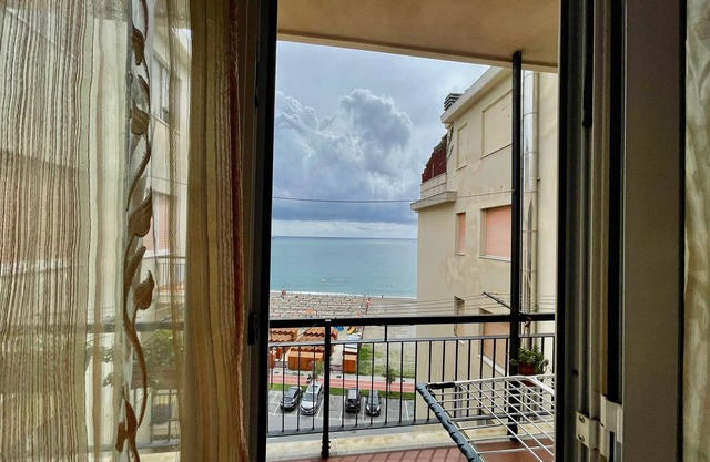 Casa de vacaciones Casa Conchiglia con vistas al mar y balcón