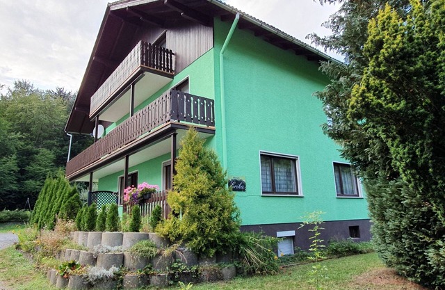 Casa de vacaciones 'Ferienhaus Erika' con terraza privada, jardín privado y Wi-Fi