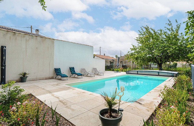 Casa de vacaciones 'Gite Les Mouettes' con piscina compartida, terraza compartida y Wi-Fi