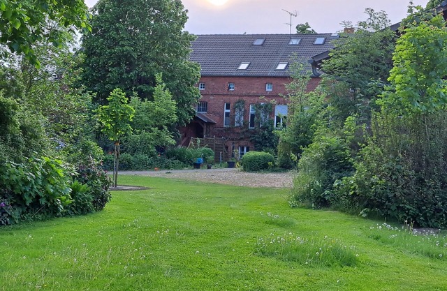 Casa de vacaciones 'Hof Schumacher' con terraza compartida, jardín compartido y Wi-Fi