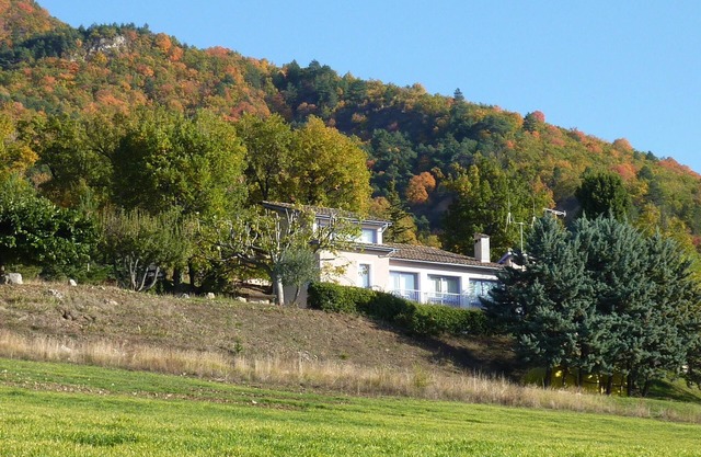 Holiday house surrounded by nature 5 minutes from Digne