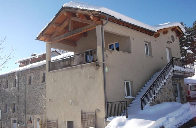 Casa de vacaciones 'Le Calmadou' con vistas a la montaña, terraza privada y Wi-Fi