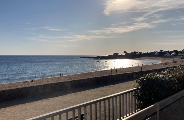 Casa de vacaciones 'Villa Timao Plage' con vistas al mar, terraza privada y Wi-Fi