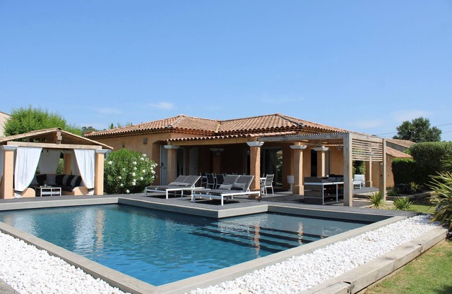 Casa vacanze con ampio giardino e piscina