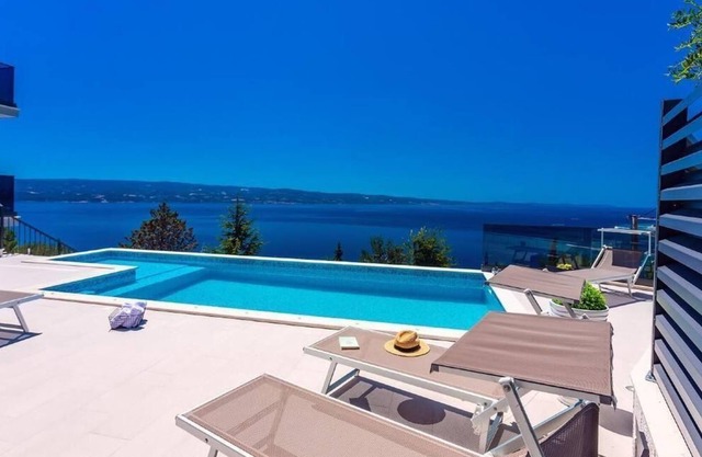 Casa de vacaciones Omiš para 1 - 10 personas con 4 dormitorios - Casa de vacaciones