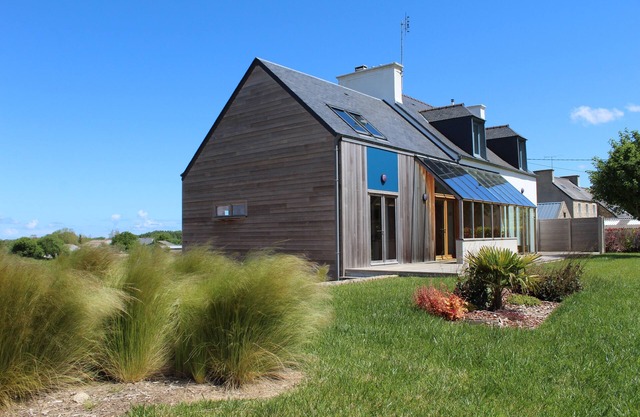 Tranquila casa de campo cerca del mar en Finisterre con un ambiente moderno en el campo
