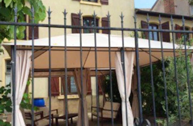 Homerez - Bonito apartamento para 8 pers. en Roanne