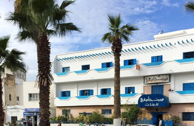 Homerez - Bonito apartamento a 5 km de la playa para 5 pers. en Tunis