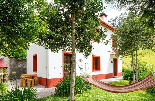 Homerez - Casa a 12 km de la playa para 5 pers. con terraza y balcón en Camacha