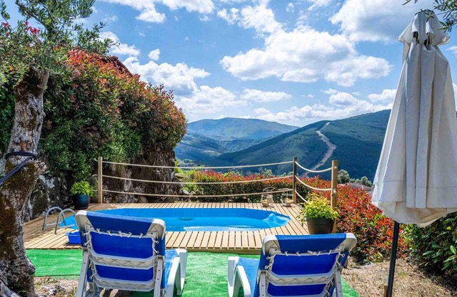 Homerez - Bonita casa para 2 pers. con piscina compartida en Vilar de Ferreiros