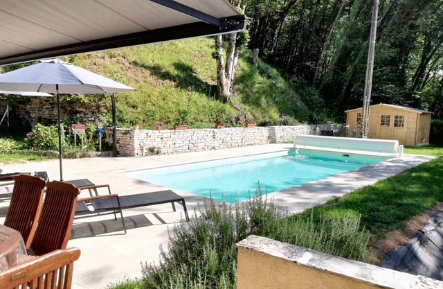 Homerez - Casa con Piscina y Jacuzzi - Carlux