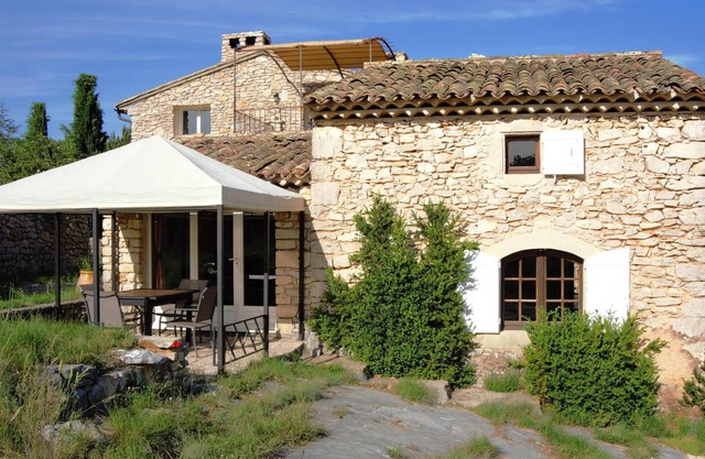 Homerez - Casa para 4 pers. con piscina compartida, sauna, jacuzzi y terraza