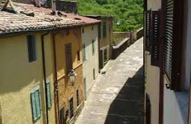 Homerez - Bonito apartamento para 4 pers. con jardín en Monticello Amiata