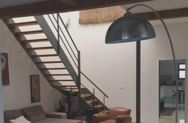 Homerez - Espaciosa casa para 6 pers. con jardín, terraza y balcón en Narbonne