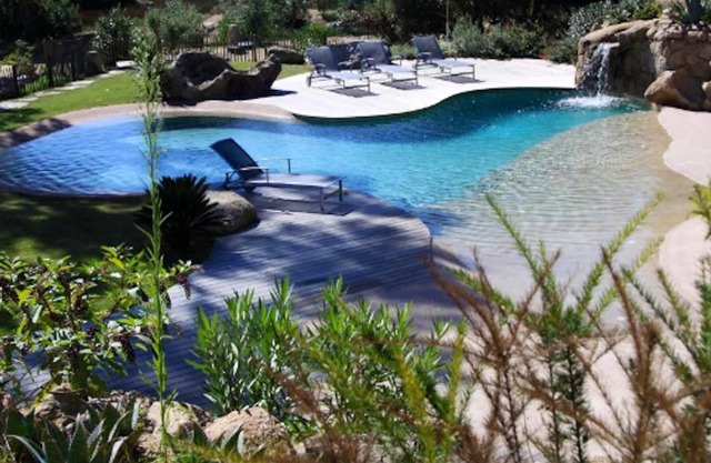 Homerez - Villa for 6 ppl. with swimming-pool, sea view and garden at Lecci