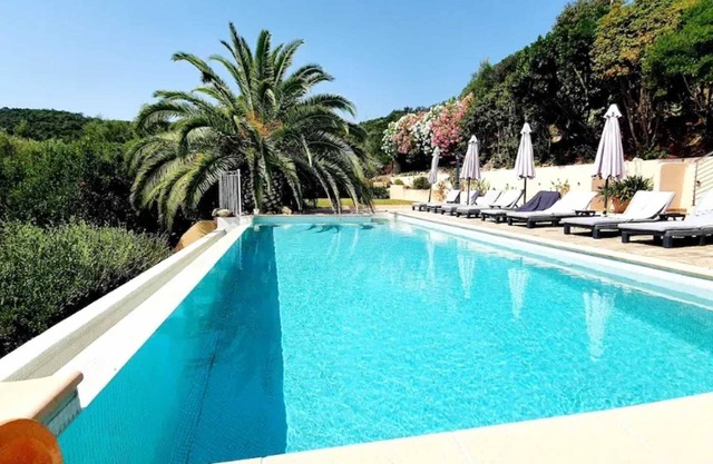 Homerez - Villa en Sari-Solenzara