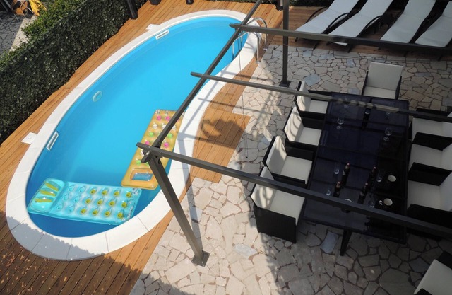 Homerez - Villa, Vantačići, piscina