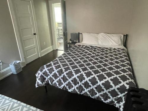 HomeStay B&B in Boston - 4 Locations in Dorchester