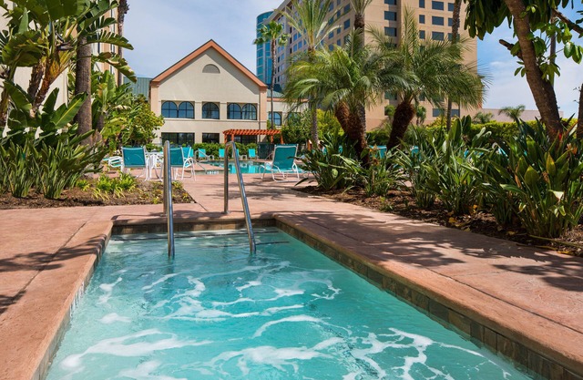 Homewood Suites by Hilton Anaheim-Main Gate Area