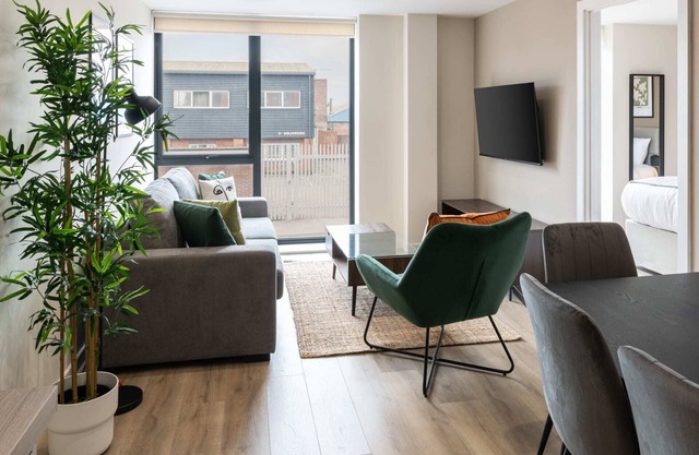 Host & Stay | Richmond Place 103