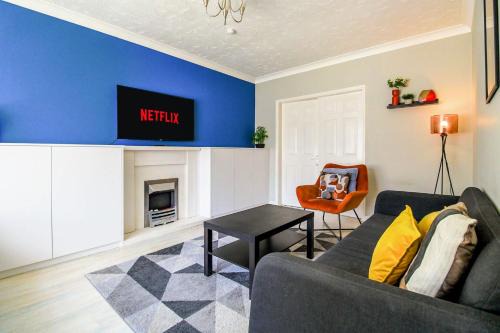 Host & Stay - Wilshire Way