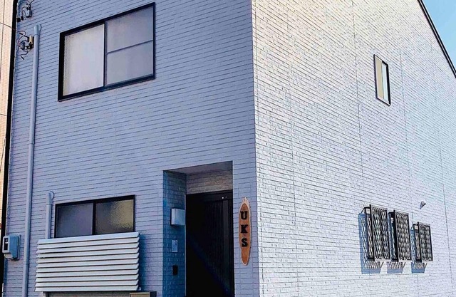 Hostel UKS 5 minutes walk from Kanayama Station - Hostel UKS 5 minutes walk from Kanayama Station with garden private house spacious 118 up to 9 people can stay / Nagoya Aichi