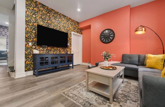 **HostWise Stays** - Pet Friendly, Patio, Great for Long Stays!