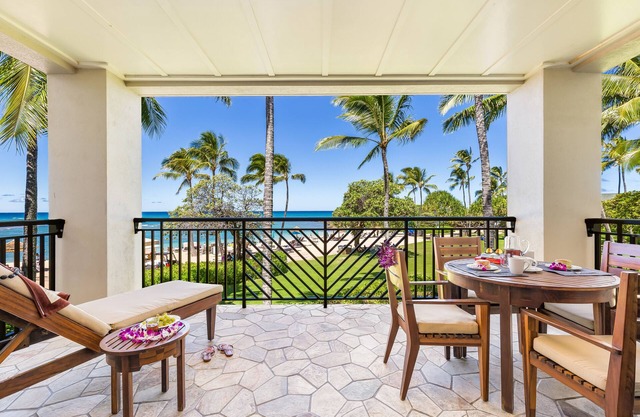 Hot Deal! Turtle Bay Villas 201 by Gather: Beachfront w/ Shared Pool, Spa & AC