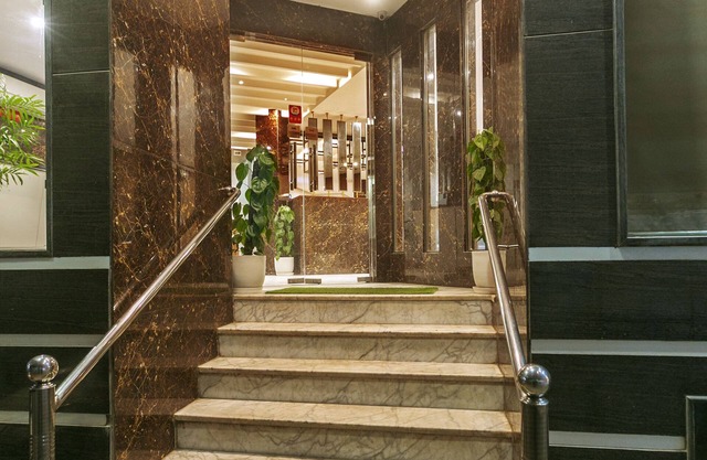 Hotel Almati Inn