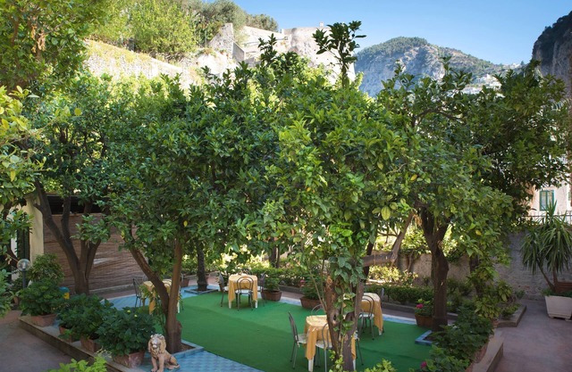 Hotel Amalfi