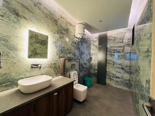 Hotel Aura, Top Rated & Most Awarded Hotel In Haridwar