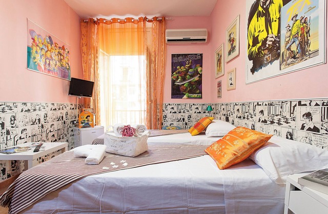 Hotel Cine Holiday