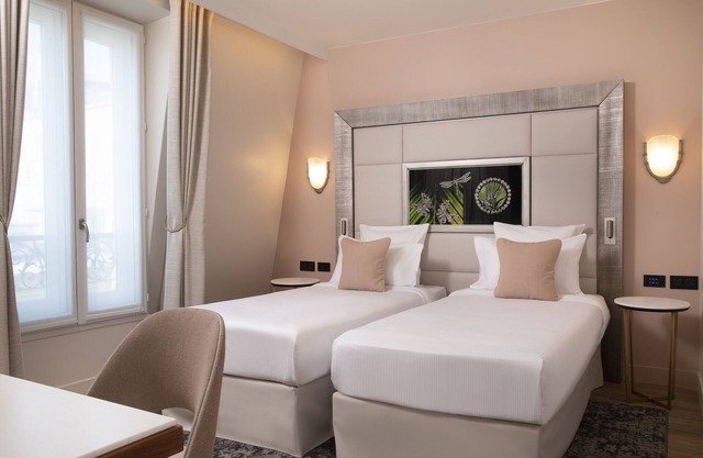 Hotel Des Champs Elysees