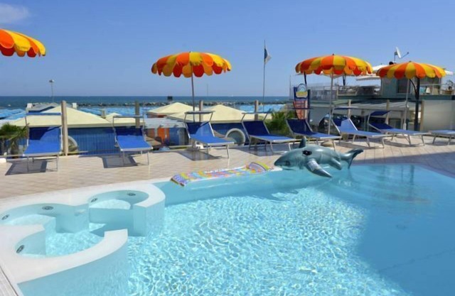 Hotel Diplomat Marine