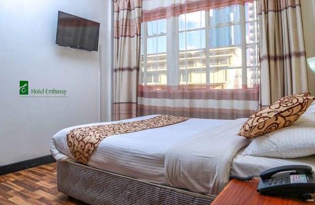 Hotel Embassy