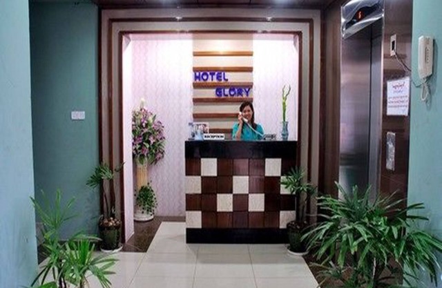 Hotel Glory