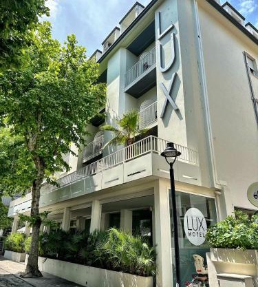 Hotel Lux