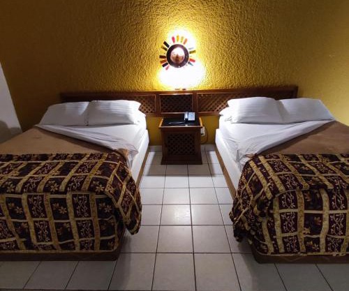 HOTEL MISION SANTA MARIA