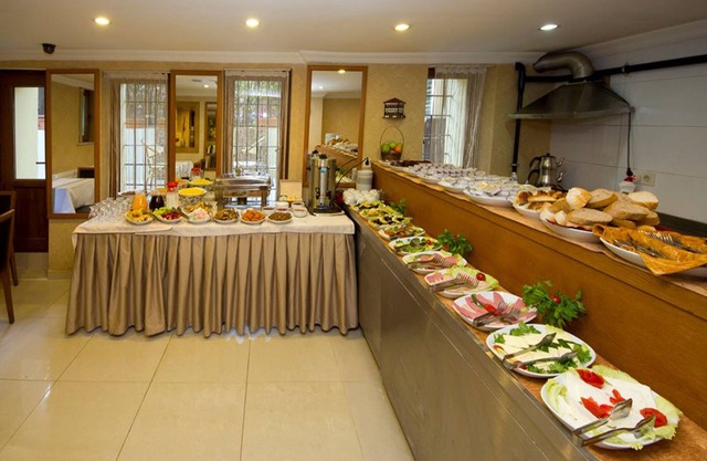 Hotel New House