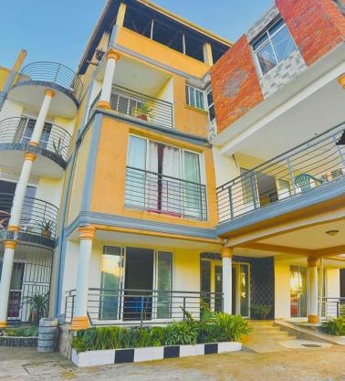 Hotel Royal Nest Entebbe