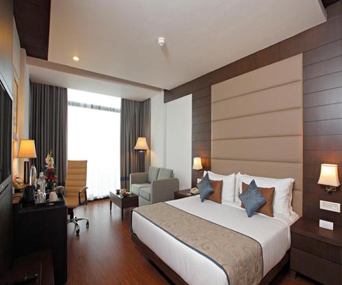Hotel Tropical International Near Delhi Airport